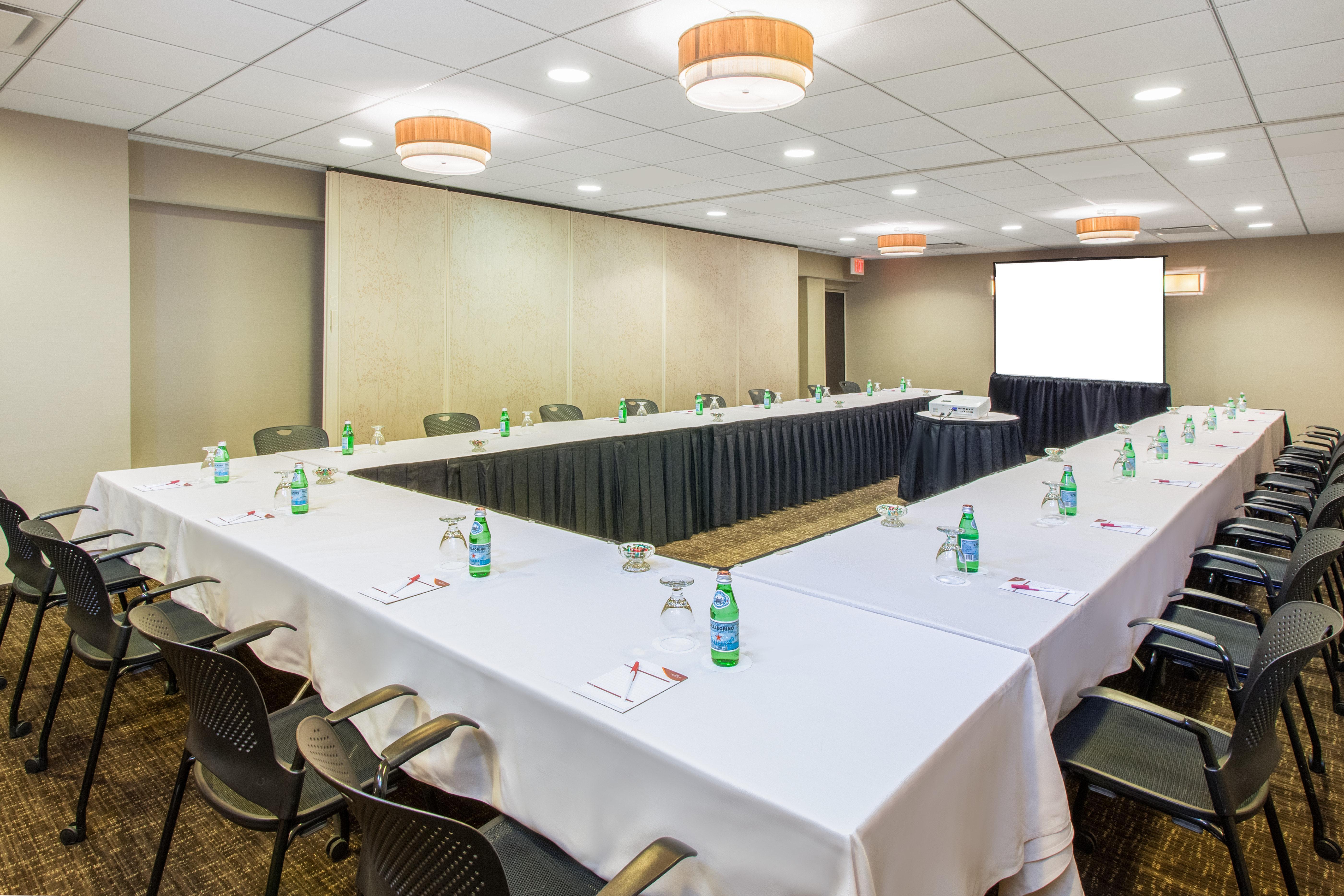 Crowne Plaza Chicago O'Hare Hotel & Conference Center By Ihg Розмонт Экстерьер фото