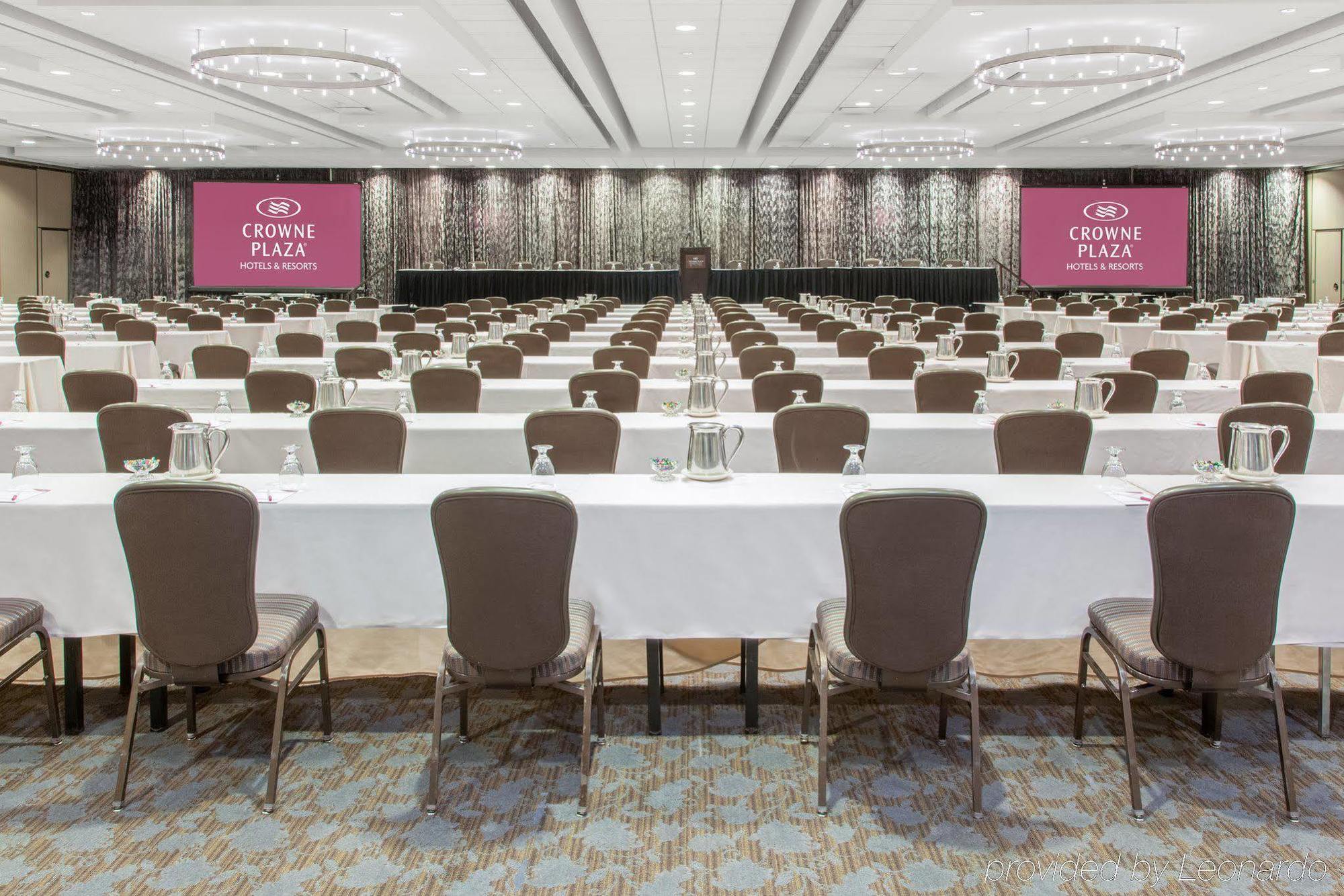 Crowne Plaza Chicago O'Hare Hotel & Conference Center By Ihg Розмонт Экстерьер фото